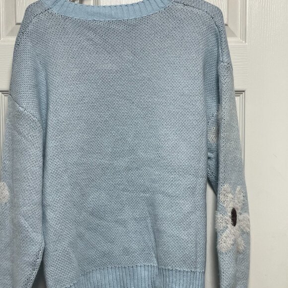 sweater - Picture 2 of 6